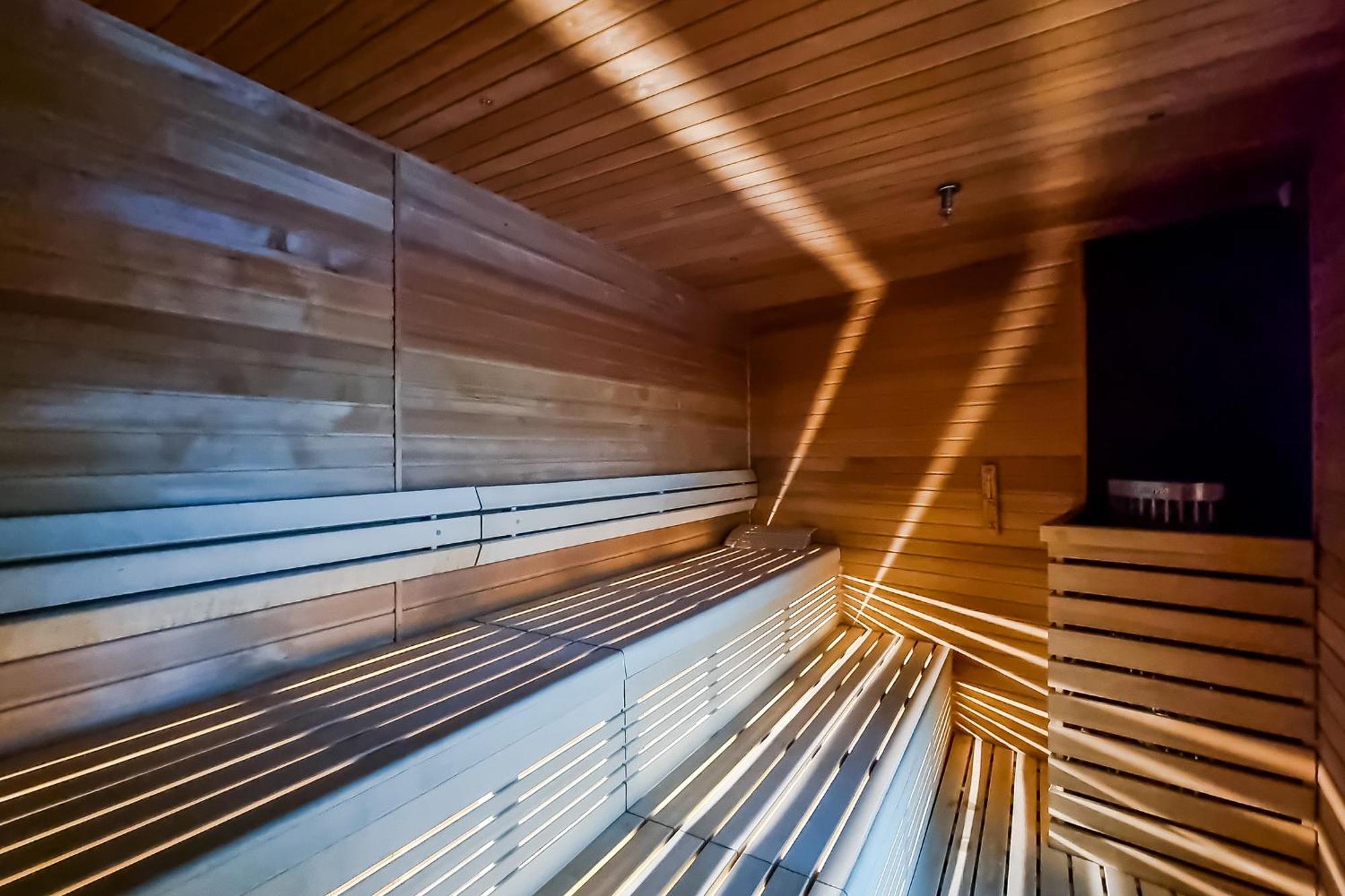 Hanza Tower Apartment No. 524 - Swimming Pool, Jacuzzi, Balcony Szczecin Extérieur photo